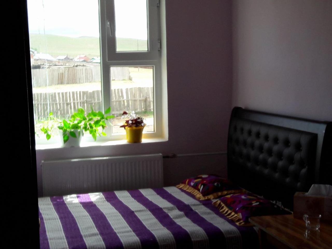Gaya'S Guest House Harhorin Εξωτερικό φωτογραφία